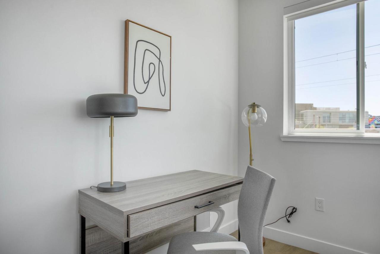 Culver 2br W Courtyard Pool Nr Shopping Lax-1098 *